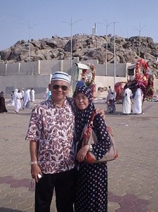 johansyah amin & siti djufaina (istri ) di arafah